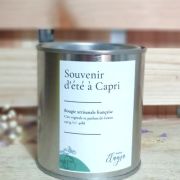 détail bougie cire d'olive dans pot métal senteur tomate basilic